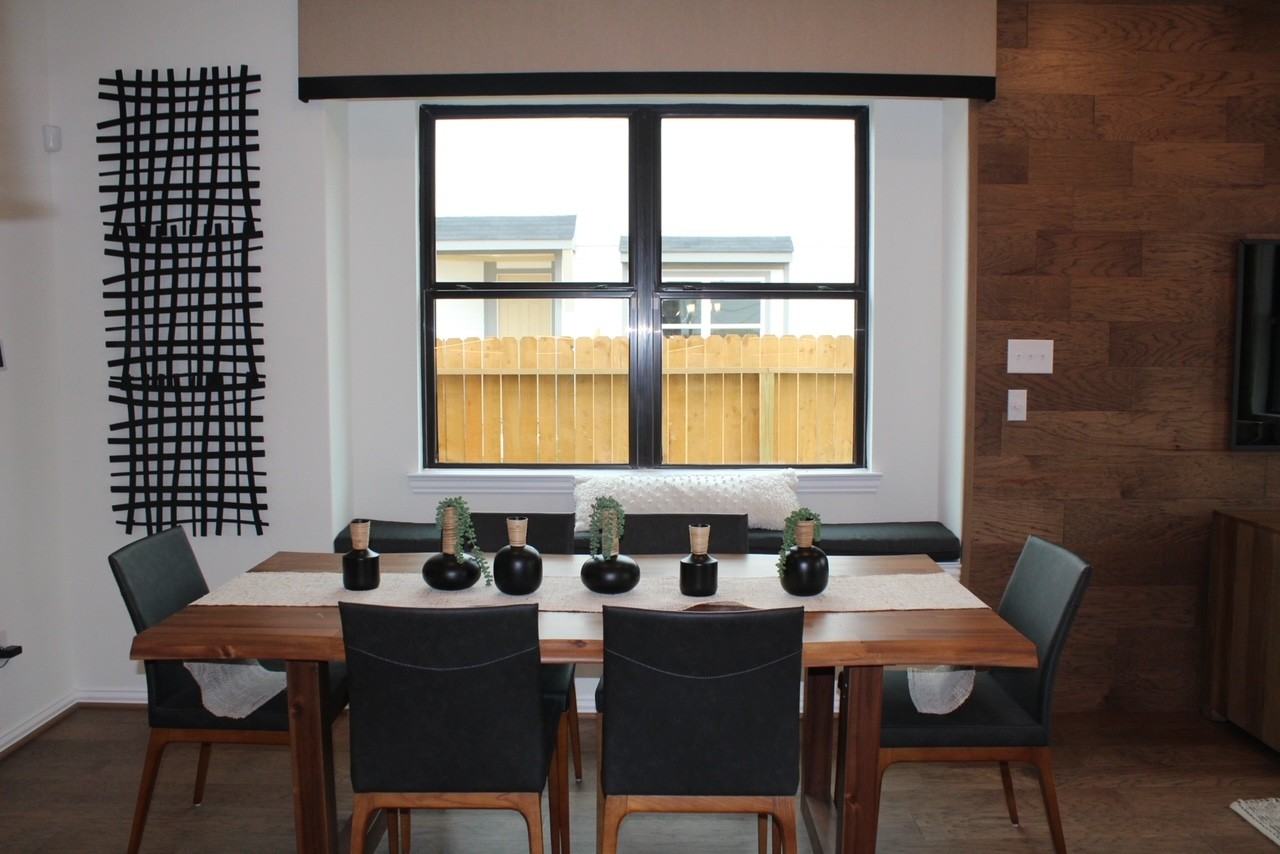 27802 Western Creek Ct #27802 - Photo 3 of 28