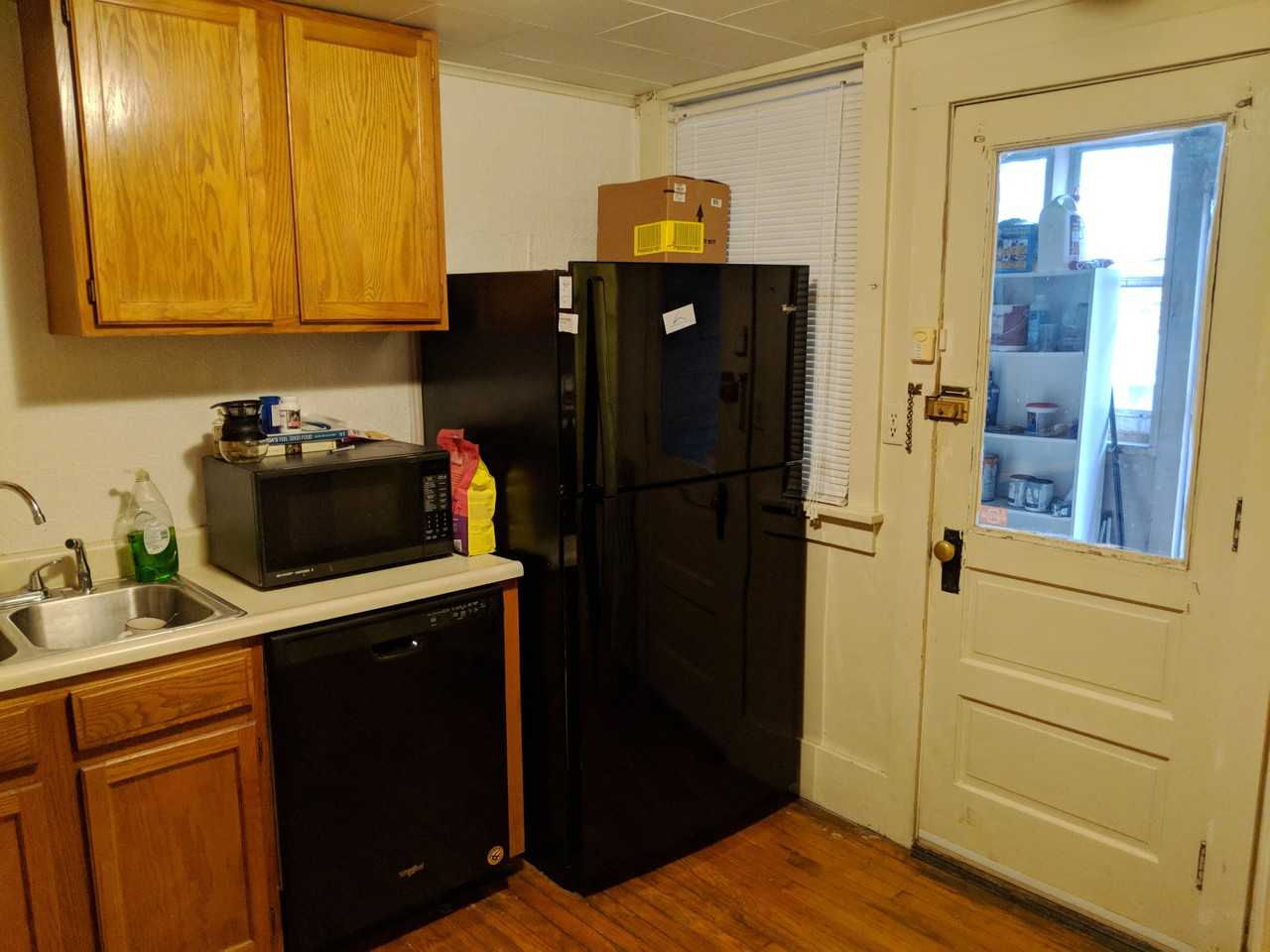 137 Market St #137 - Photo 3 of 13