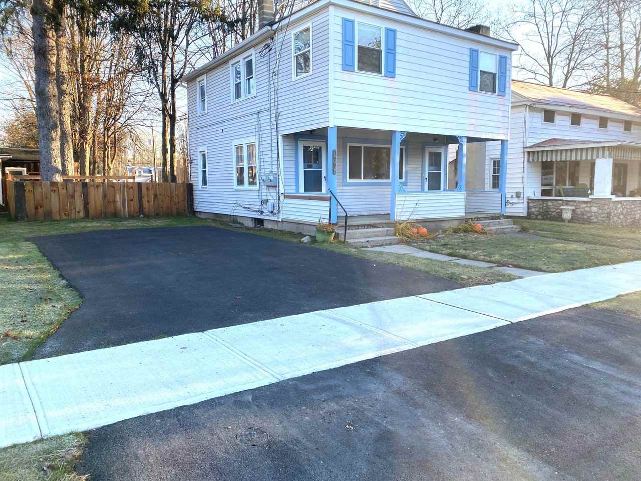 102 Sullivan St #1 - Photo 2 of 9