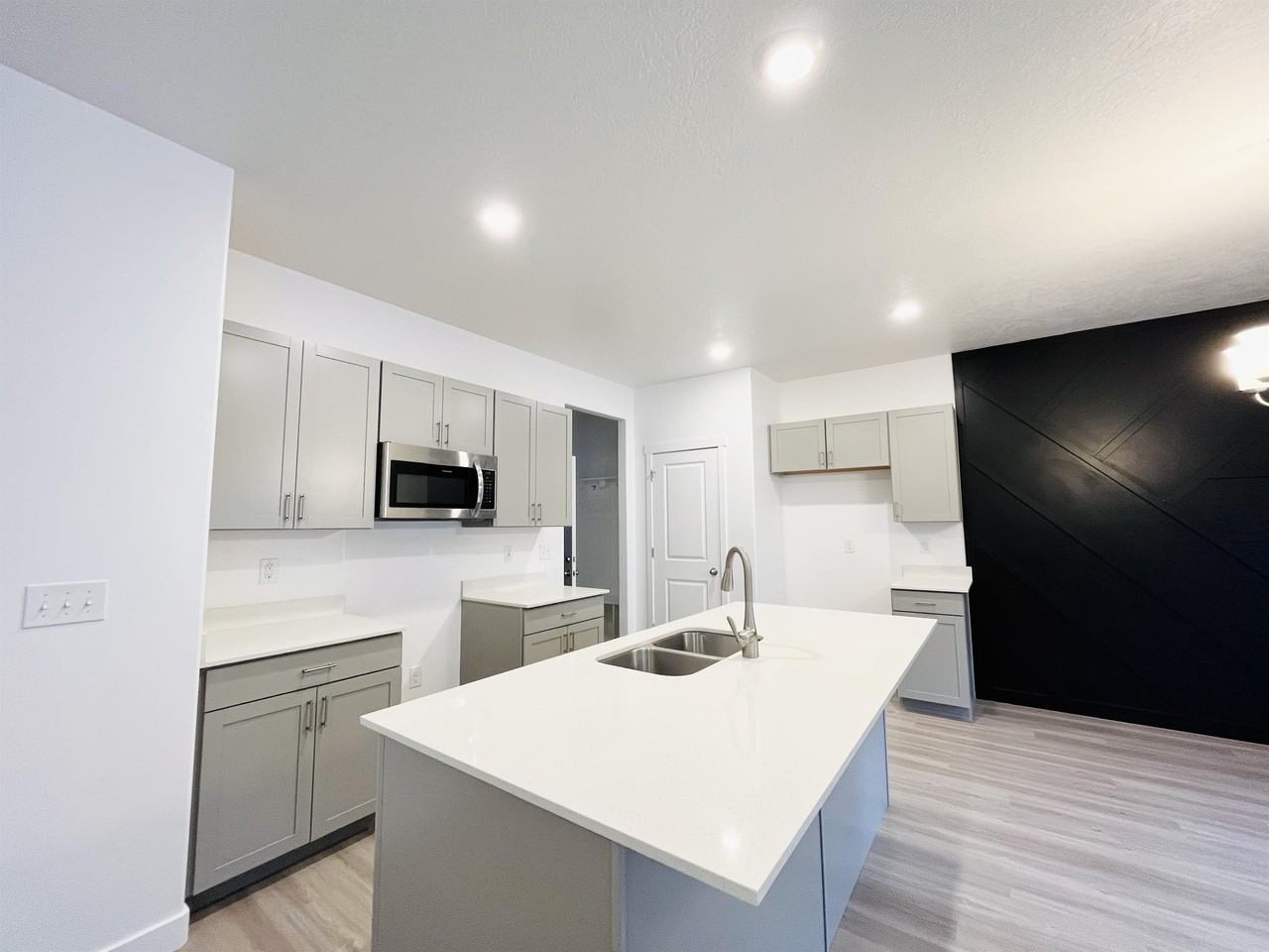 14842 S Messi St #1 - Photo 2 of 20