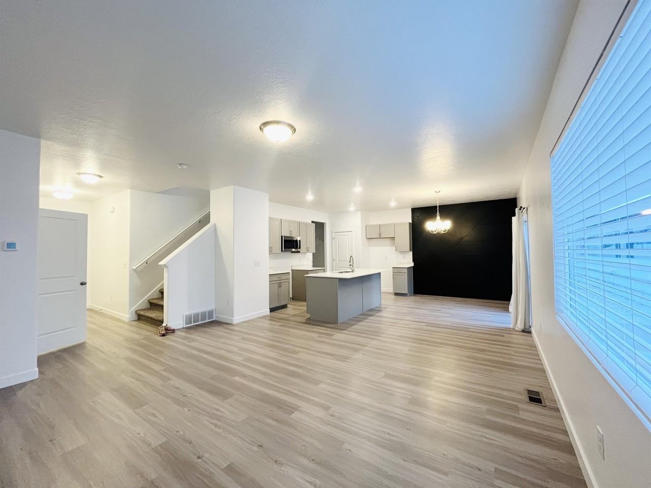14842 S Messi St #1 - Photo 3 of 20