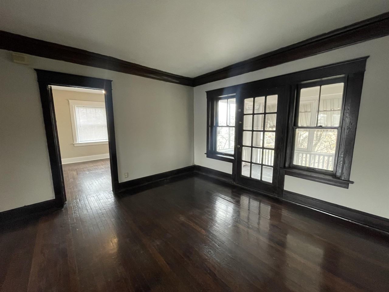 920 E 41st St #3E - Photo 3 of 22