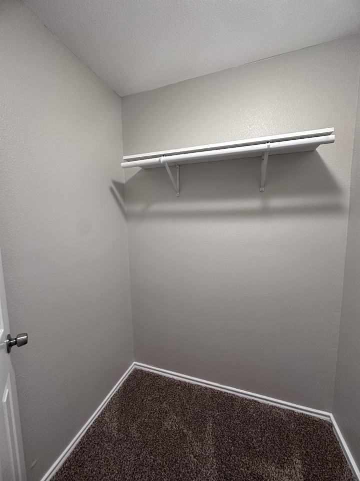 118 Lowell St #3 - Photo 6 of 25