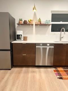 111 11th St #A - Photo 2 of 19