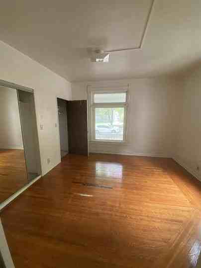 802 W Hill St #2 - Photo 5 of 6