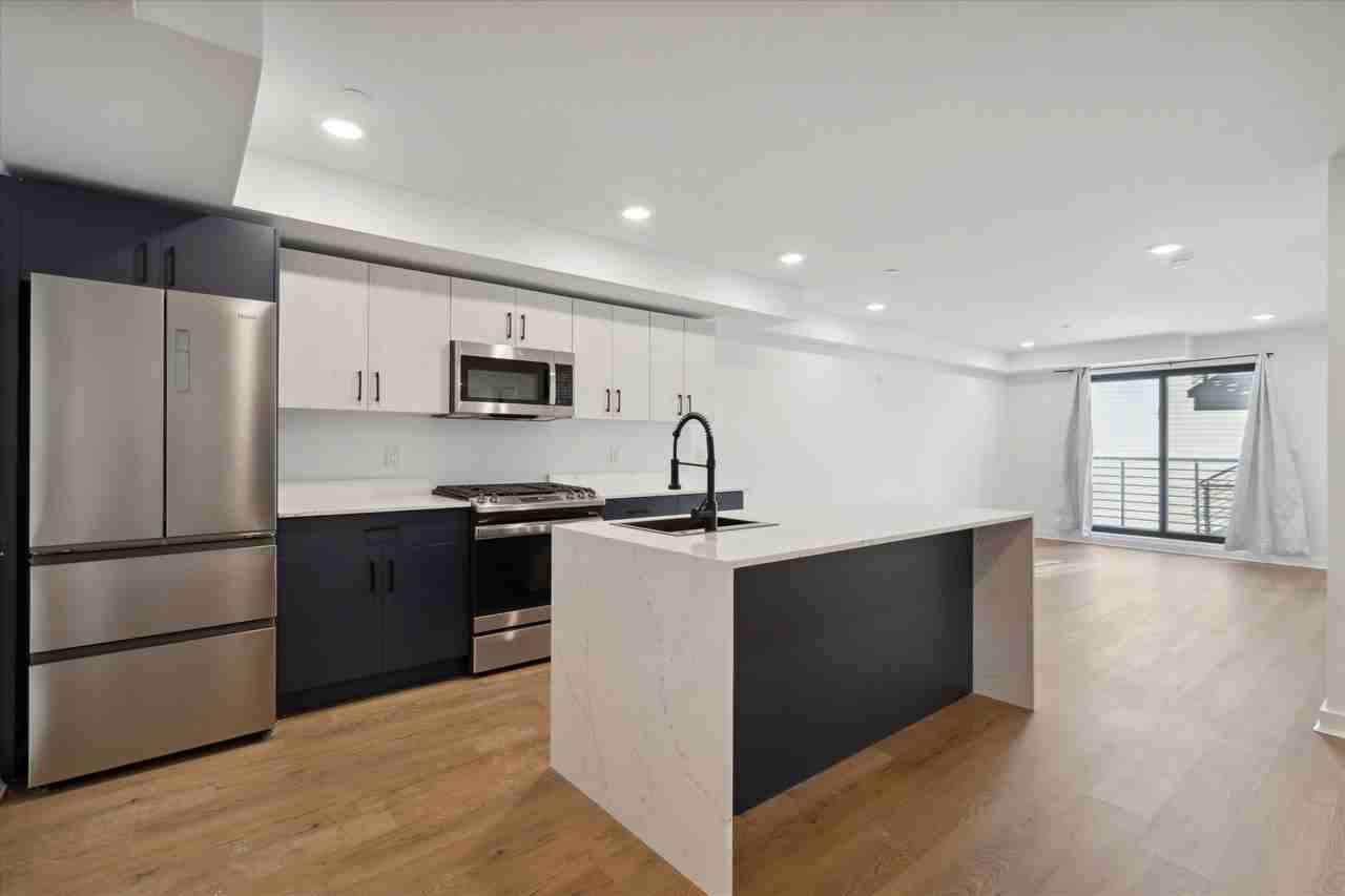 1951 Point Breeze Ave #409 - Photo 2 of 11