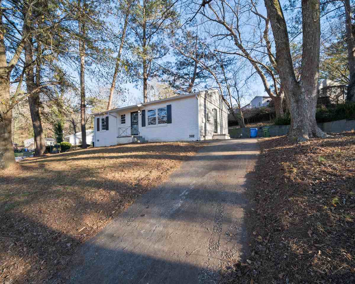 2371 Swallow Cir Se #1 - Photo 3 of 33