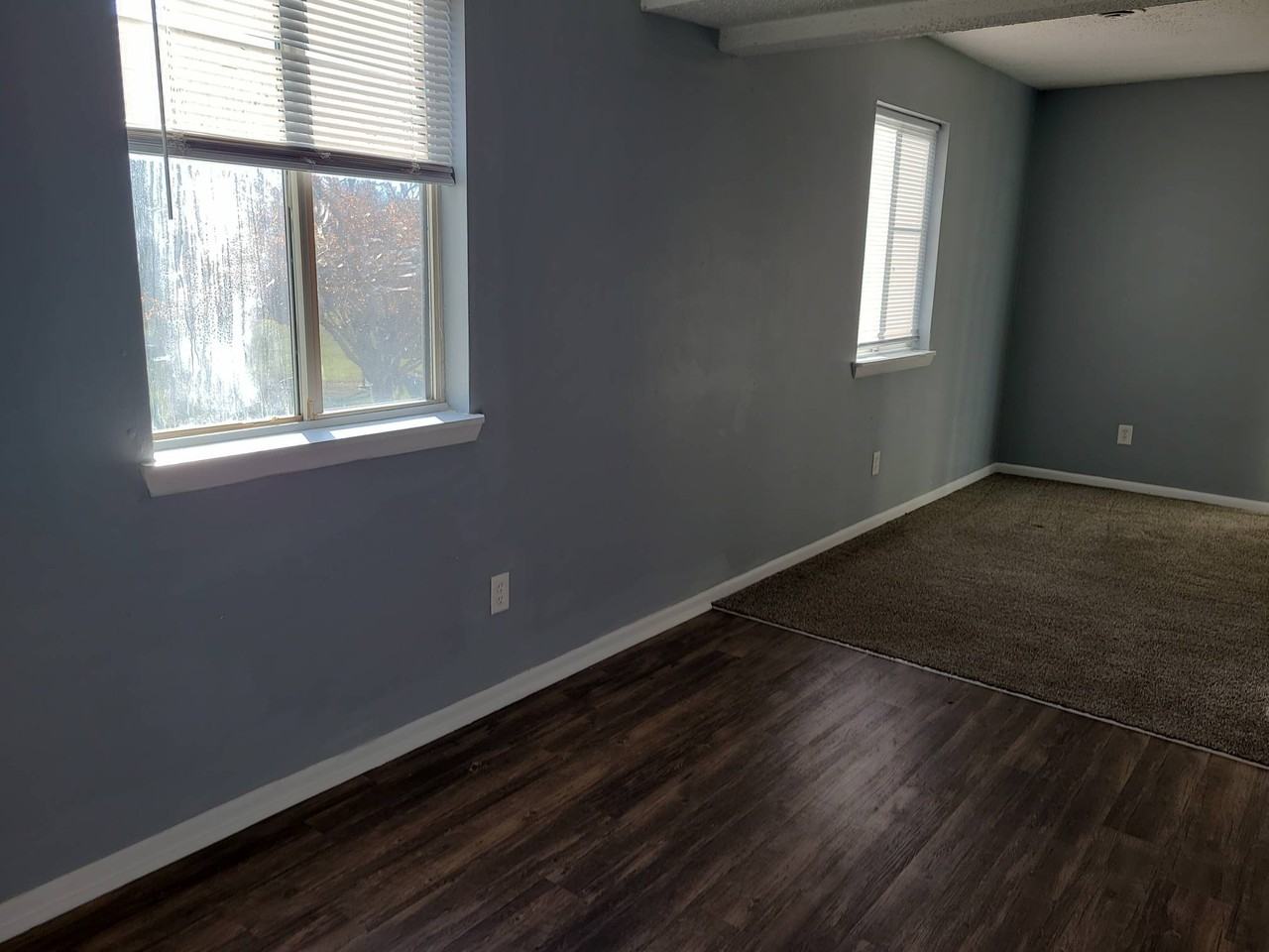 83 Manor Dr #83 - Photo 2 of 7