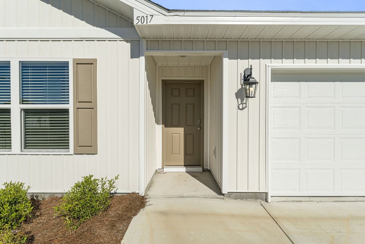 5017 Rivergrass Dr #1 - Photo 3 of 50