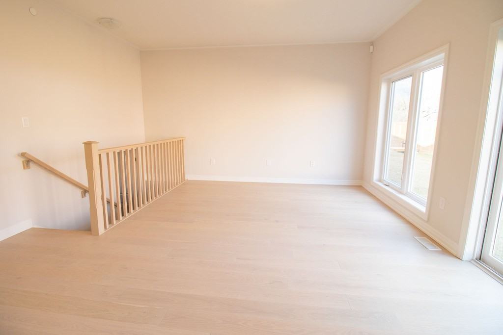 102 Parkside Dr - Photo 3 of 38