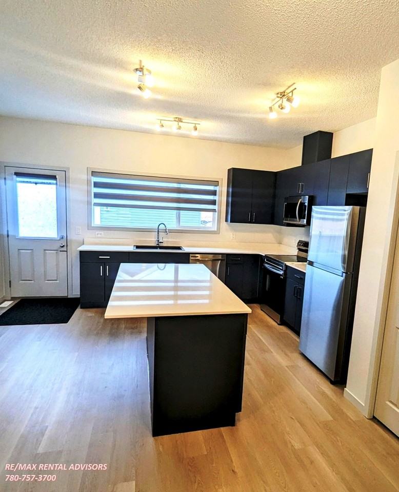 80 Sienna Blvd - Photo 3 of 20