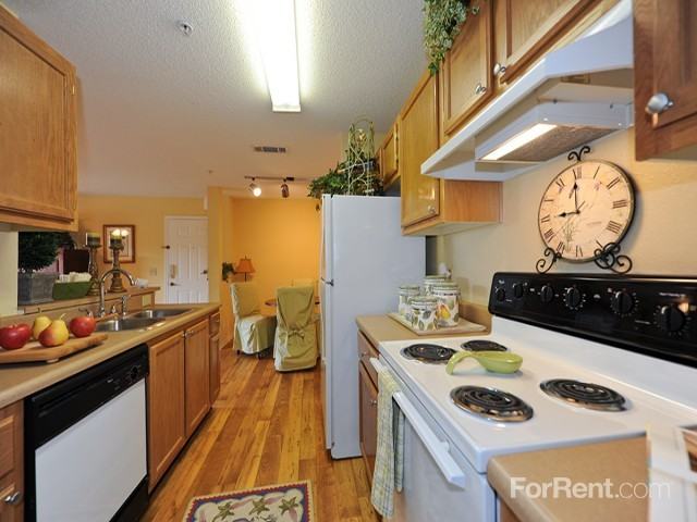 Terraces at Towne Lake - Photo 2 of 5