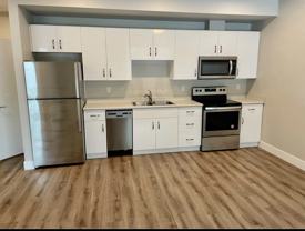 45440 Spadina Ave - Photo 1 of 1