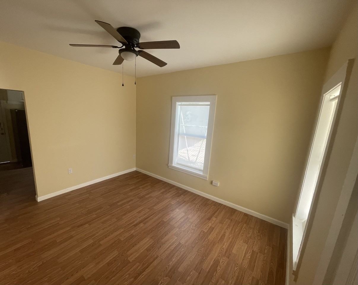 404 Corpus Christi St #NA - Photo 3 of 10