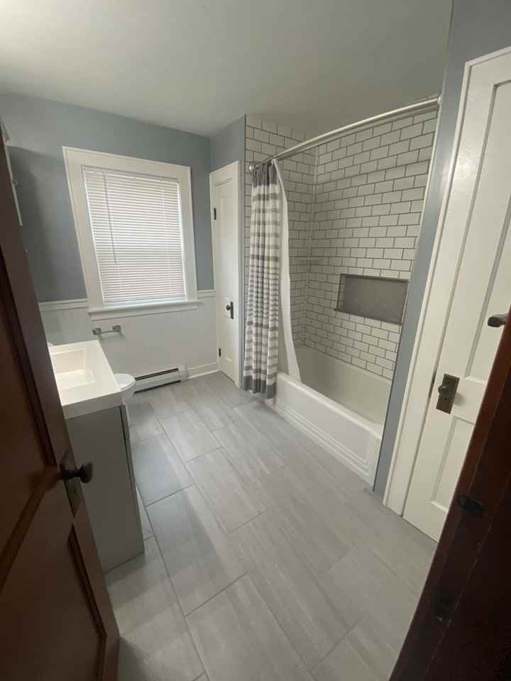 654 Lake Ave #1 - Photo 2 of 10