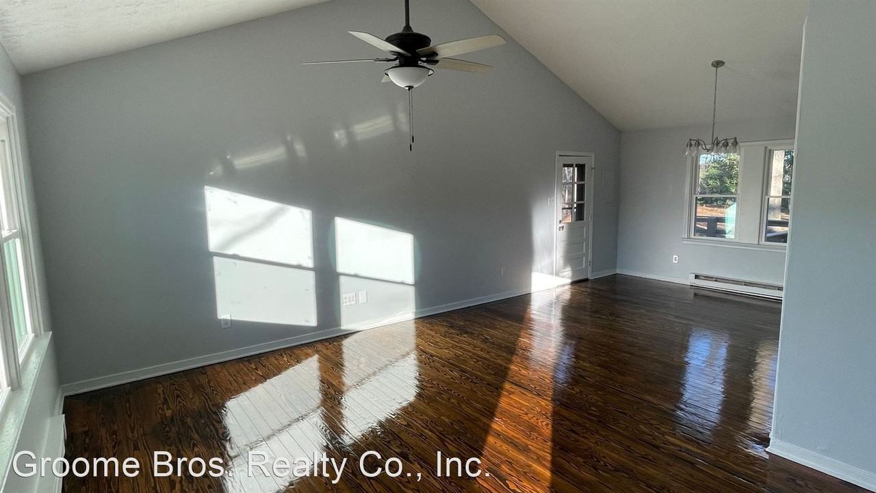 212 Rainwater Dr - Photo 3 of 17