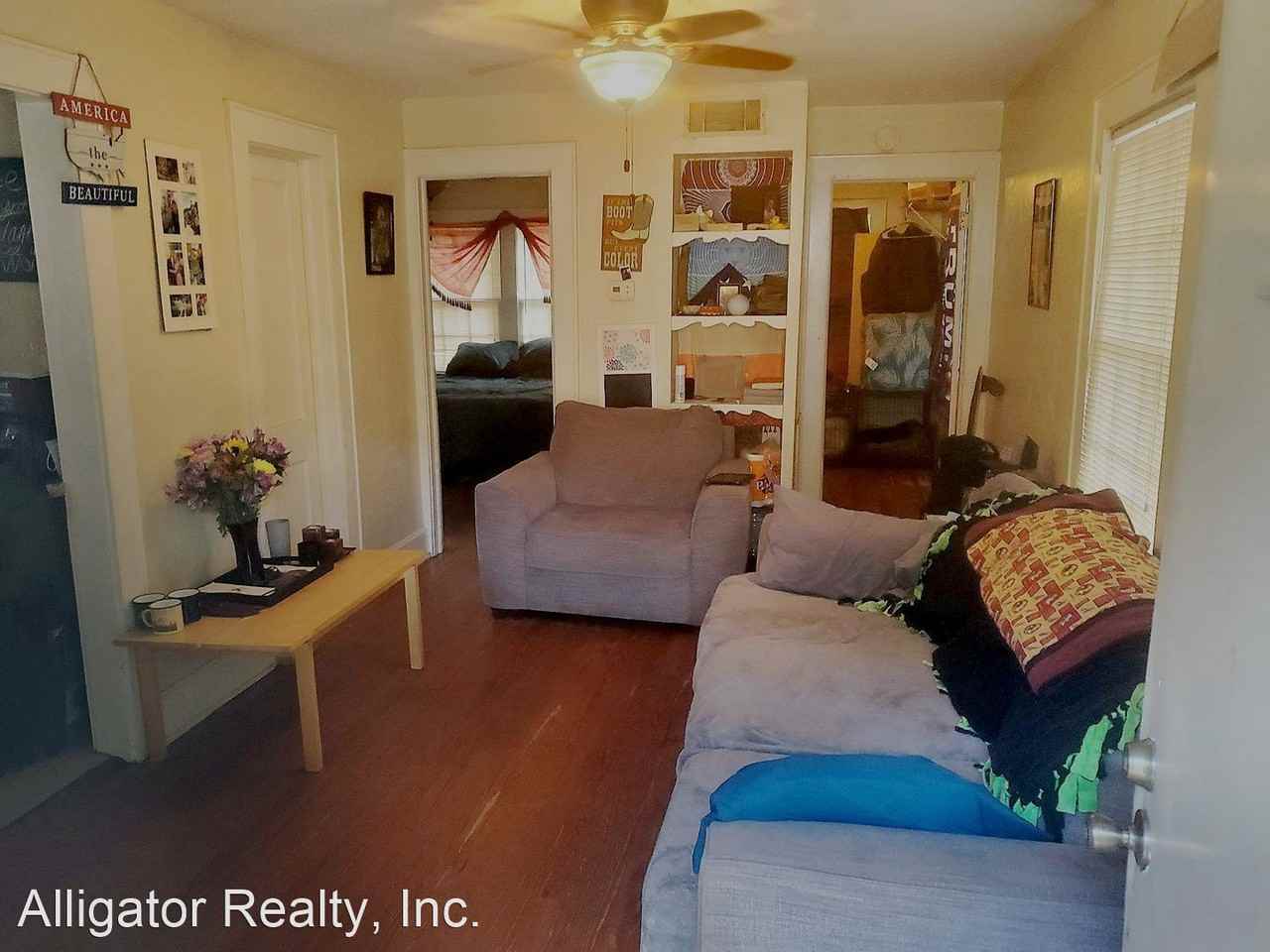 13 Nw 10th St - Photo 2 of 9