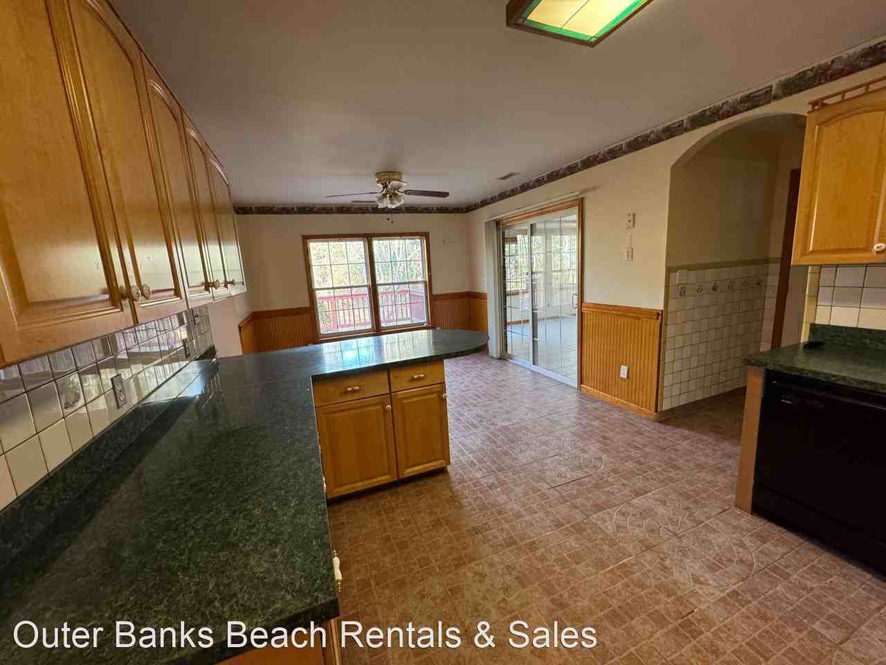 104 Autumn Leaf Ct - Photo 2 of 50