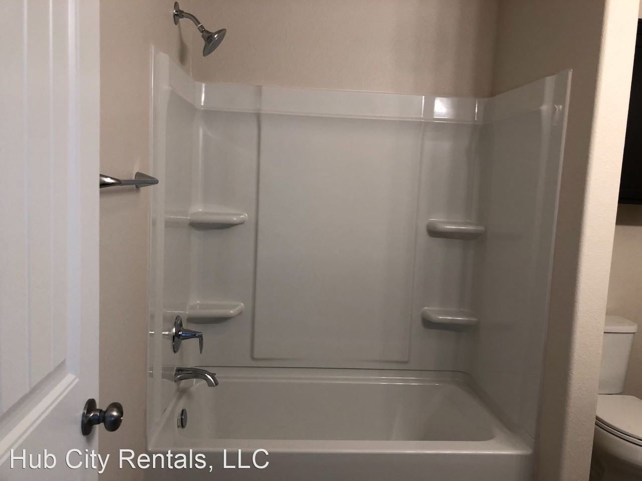 2119 142nd St - Photo 3 of 10