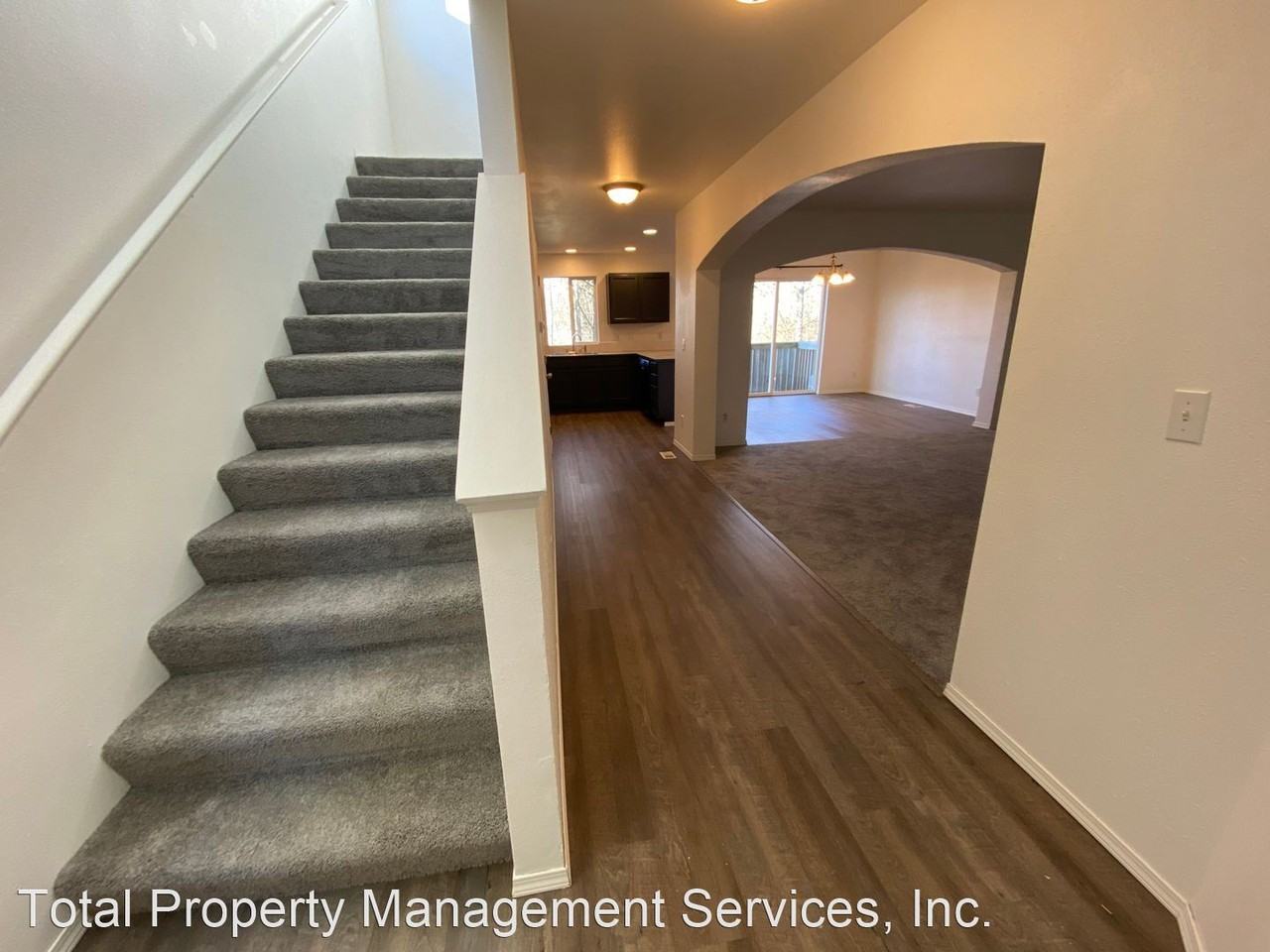 17704 72nd Ave E - Photo 2 of 21