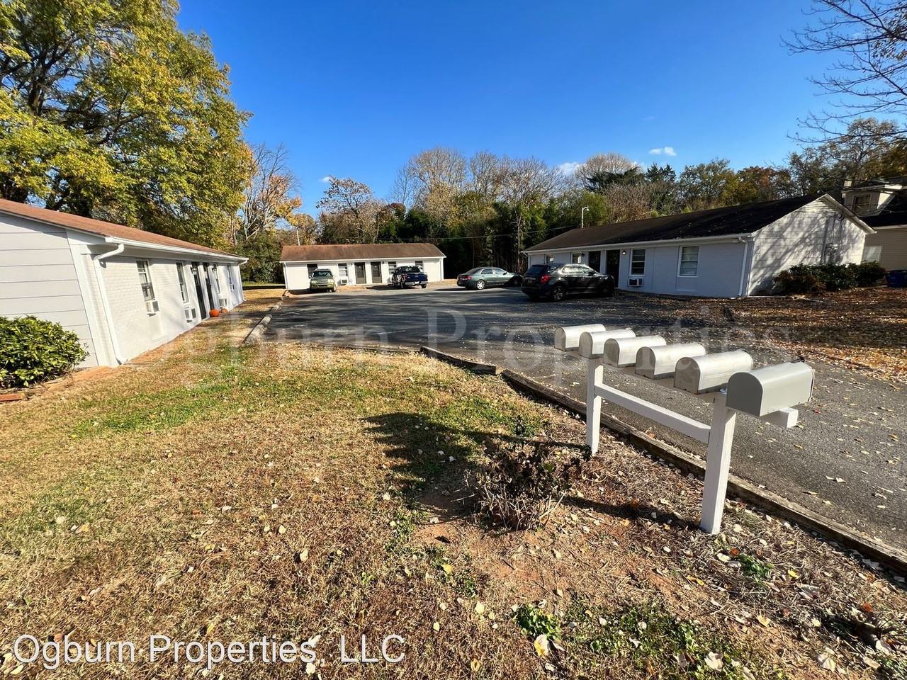 2123 Hollyrood Street Apartments 2123 Hollyrood St, WinstonSalem, NC