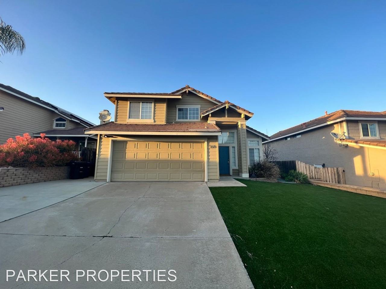 1565 Bay Meadows Dr - Photo 2 of 30