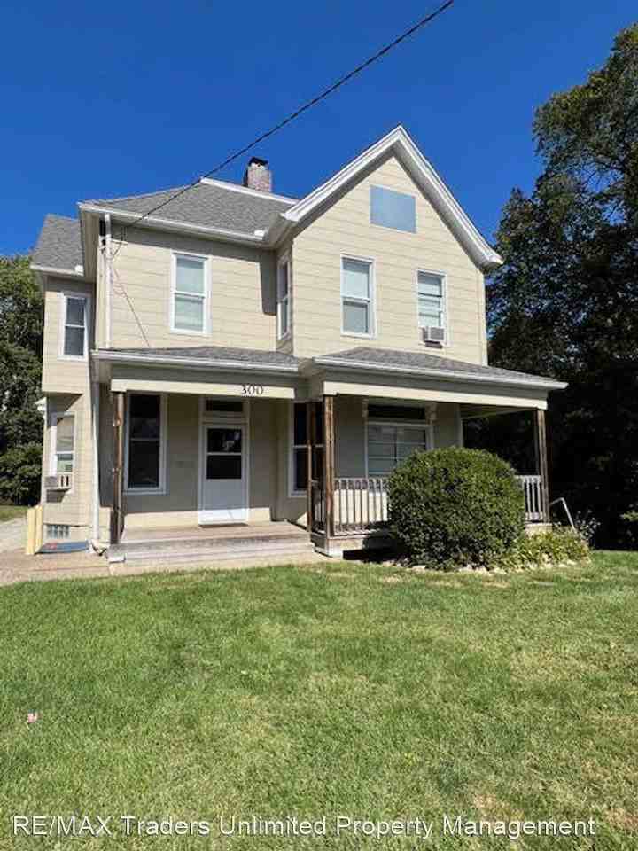 300 Colona Ave. Apartments 300 Colona Ave, Bartonville, IL 61607 Zumper