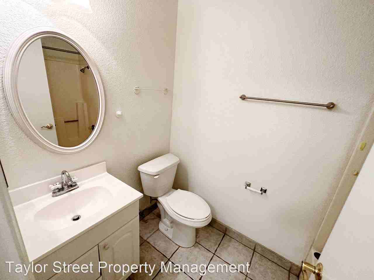 602 W Yukon Dr #3 - Photo 2 of 16