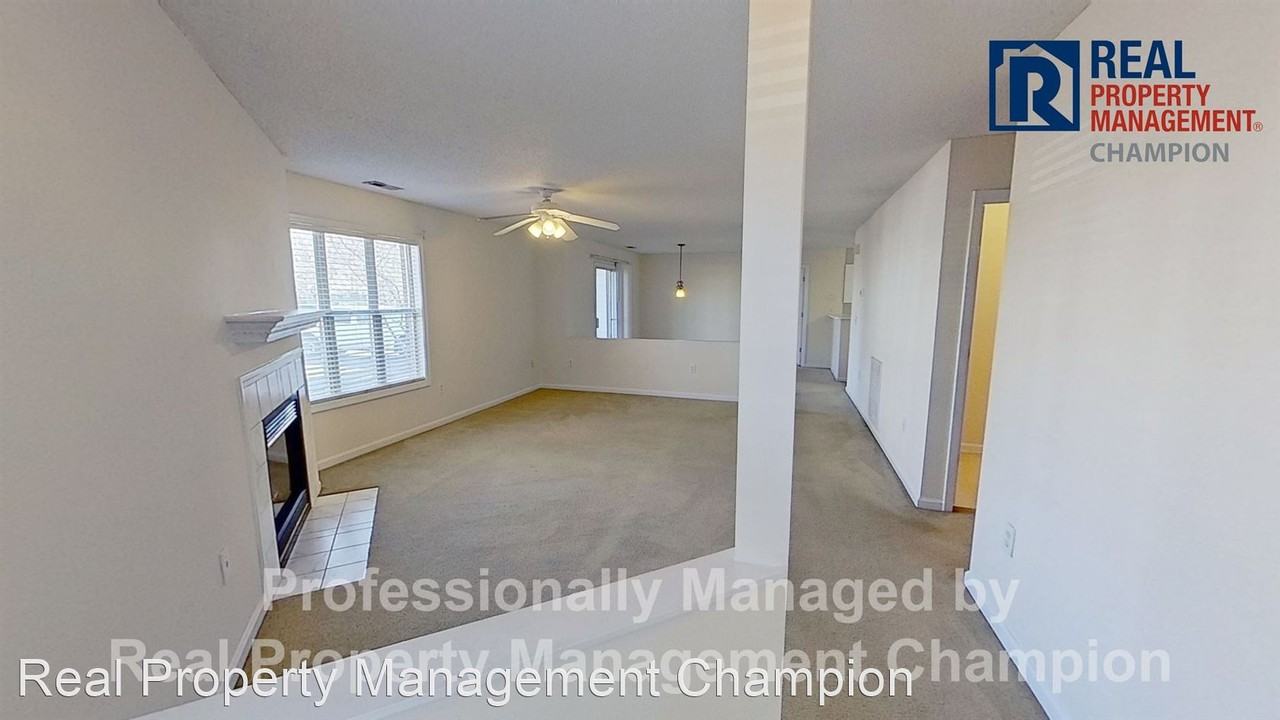 4114 Breezewood Dr #101 - Photo 3 of 34