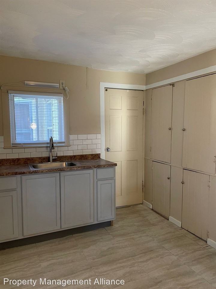 2 Seneca Street - Photo 3 of 17