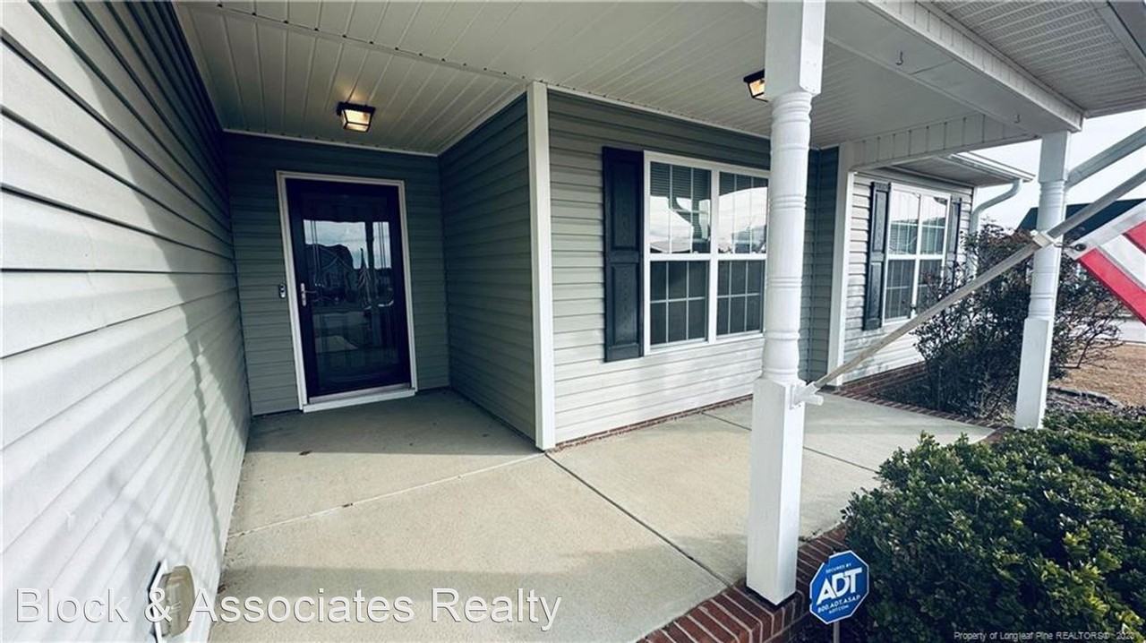 122 Mayor Ct - Photo 3 of 22