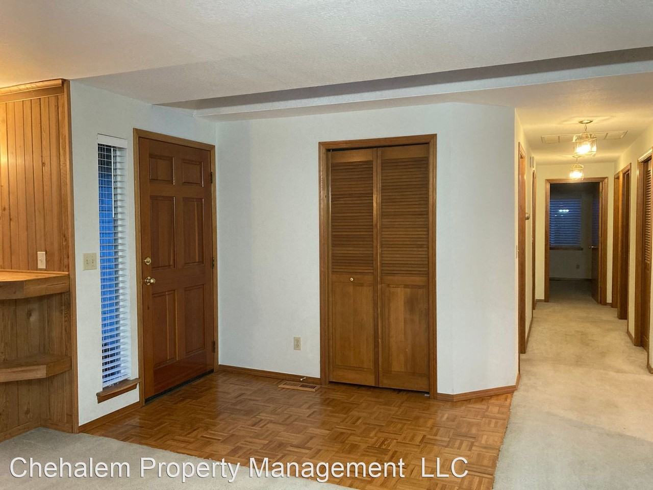 214 E Hillsdale Dr - Photo 2 of 26