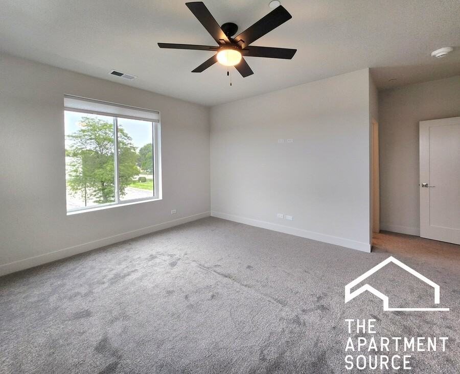 5117 Fairview Ave #102 - Photo 7 of 23