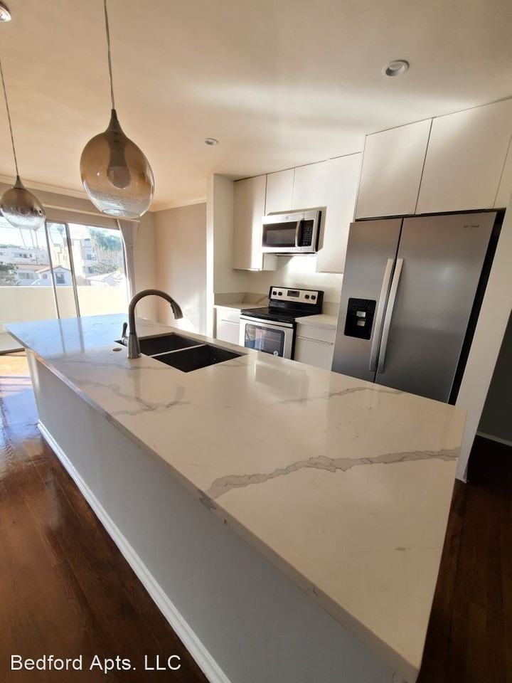 833 S. Bedford st. - Photo 3 of 14