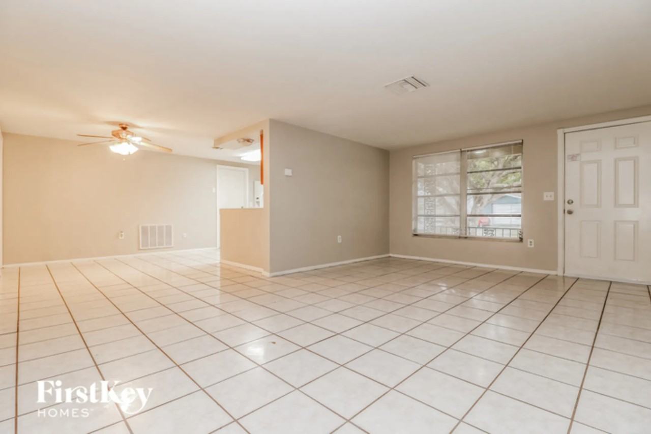 11225 Nome Ave - Photo 3 of 12