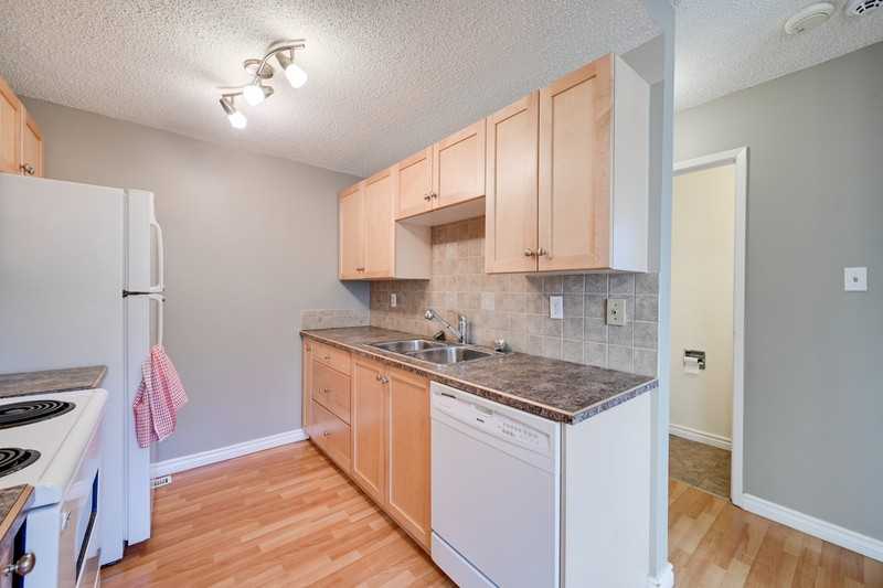 14417 54 St Nw #14417 - Photo 2 of 27