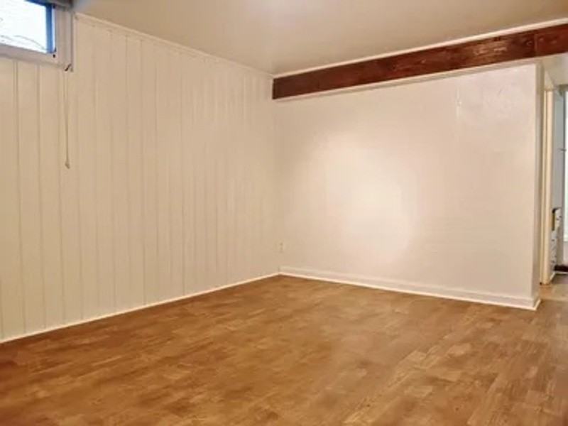 1013 14th St - Photo 3 of 5