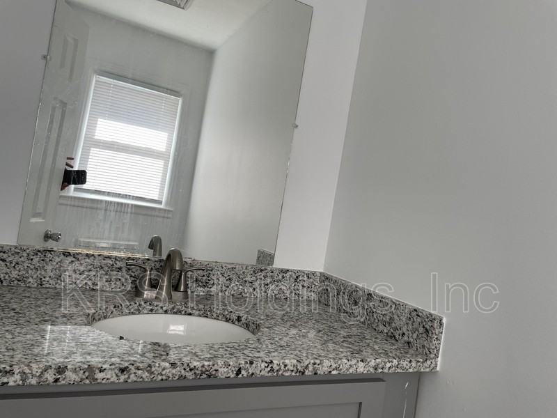 816 Mullen Rd - Photo 6 of 26