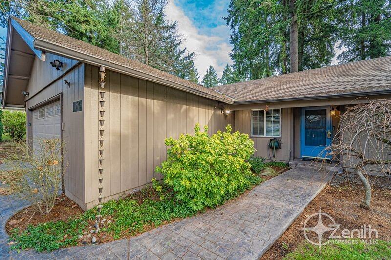 1701 Se 123rd Ave - Photo 4 of 39