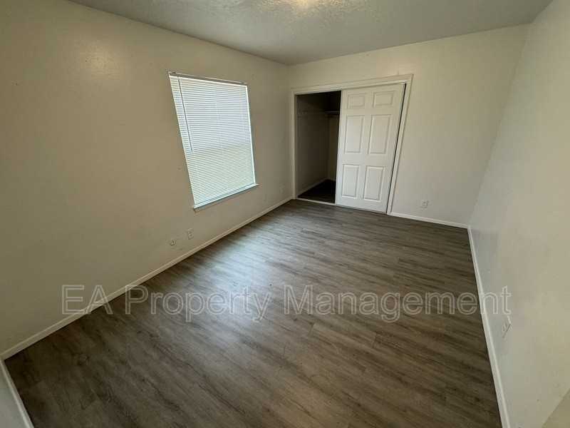 117 40th St Nw #5 - Photo 6 of 6