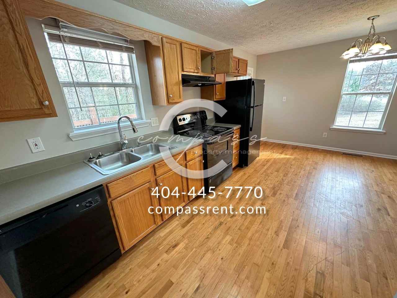 484 Rustin Dr - Photo 6 of 20