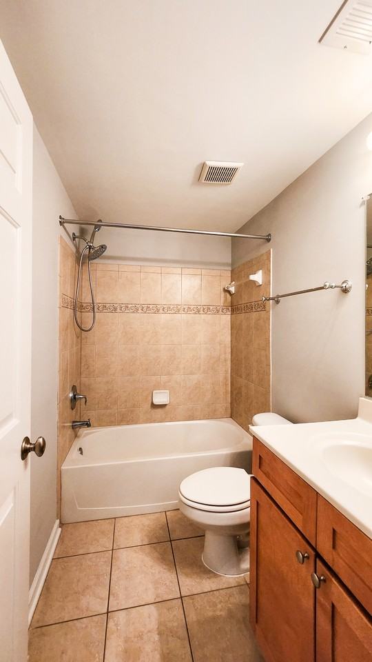 1204 Hull St - Photo 2 of 42