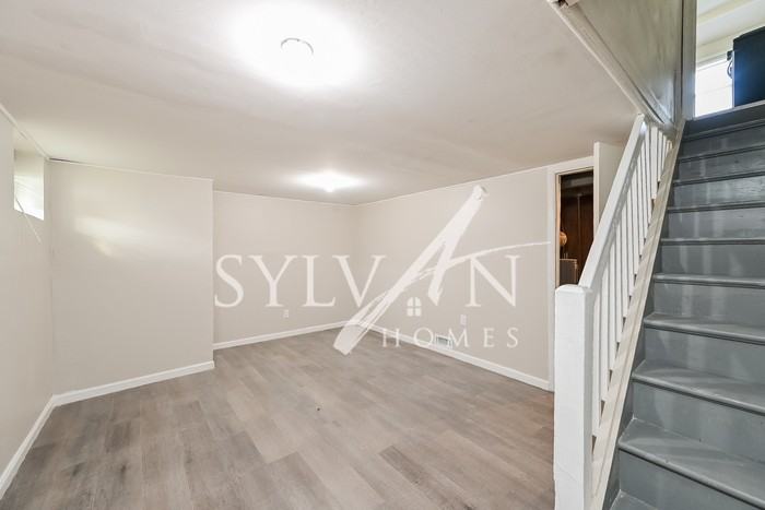 31 Bladen Rd - Photo 3 of 16