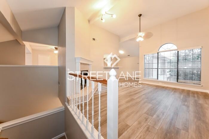 1729 Palo Alto Dr - Photo 3 of 15