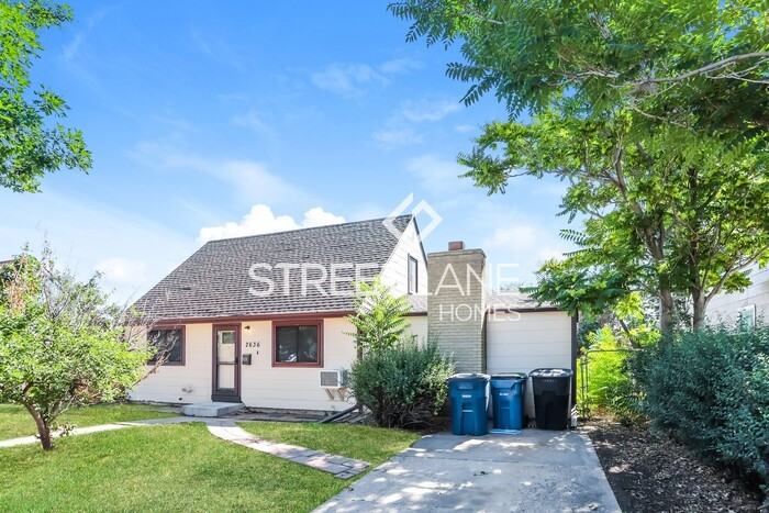 2636 S Irving St - Photo 2 of 16