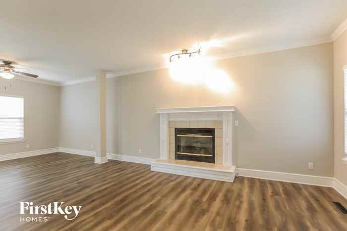 508 Valle Dr - Photo 3 of 15