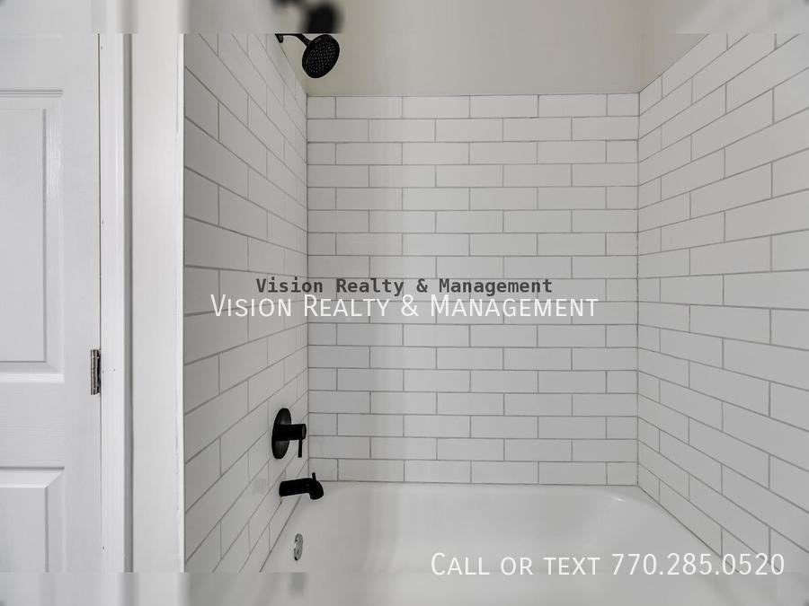 405 Tallapoosa St W #4 - Photo 4 of 8