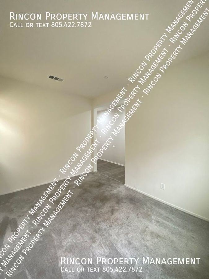 332 Fuerte Dr - Photo 3 of 30