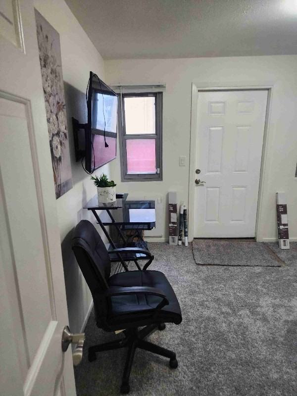 300A Warwick St #1 - Photo 5 of 12