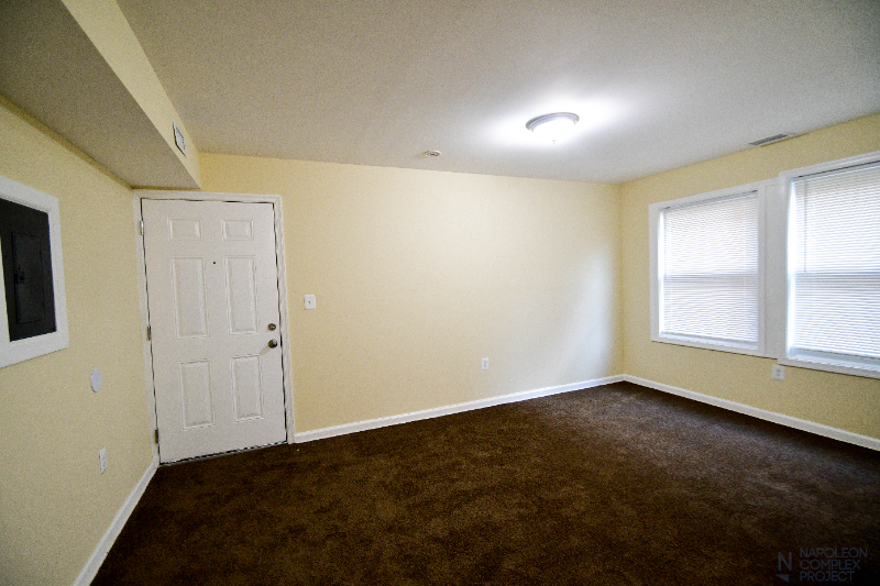 945 Division Ave Ne #1 - Photo 5 of 7